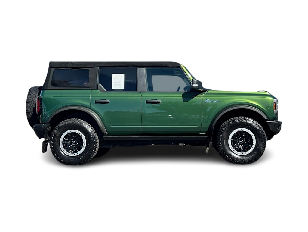 Thumbnail: 2022 Ford Bronco - 18
