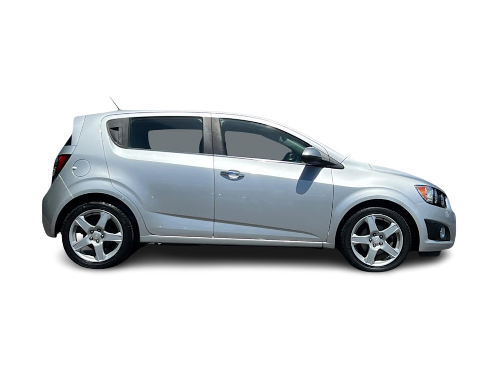 2015 Chevrolet Sonic LTZ 19