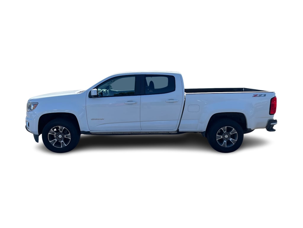 Thumbnail: 2015 Chevrolet Colorado - 3