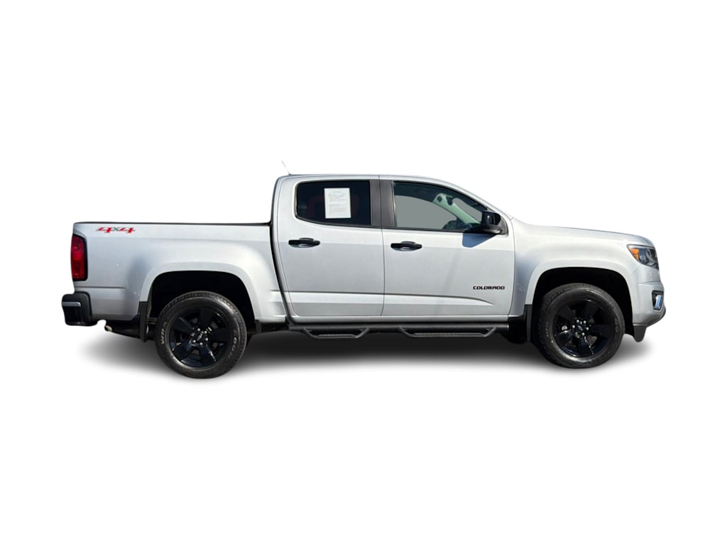 Thumbnail: 2017 Chevrolet Colorado - 18