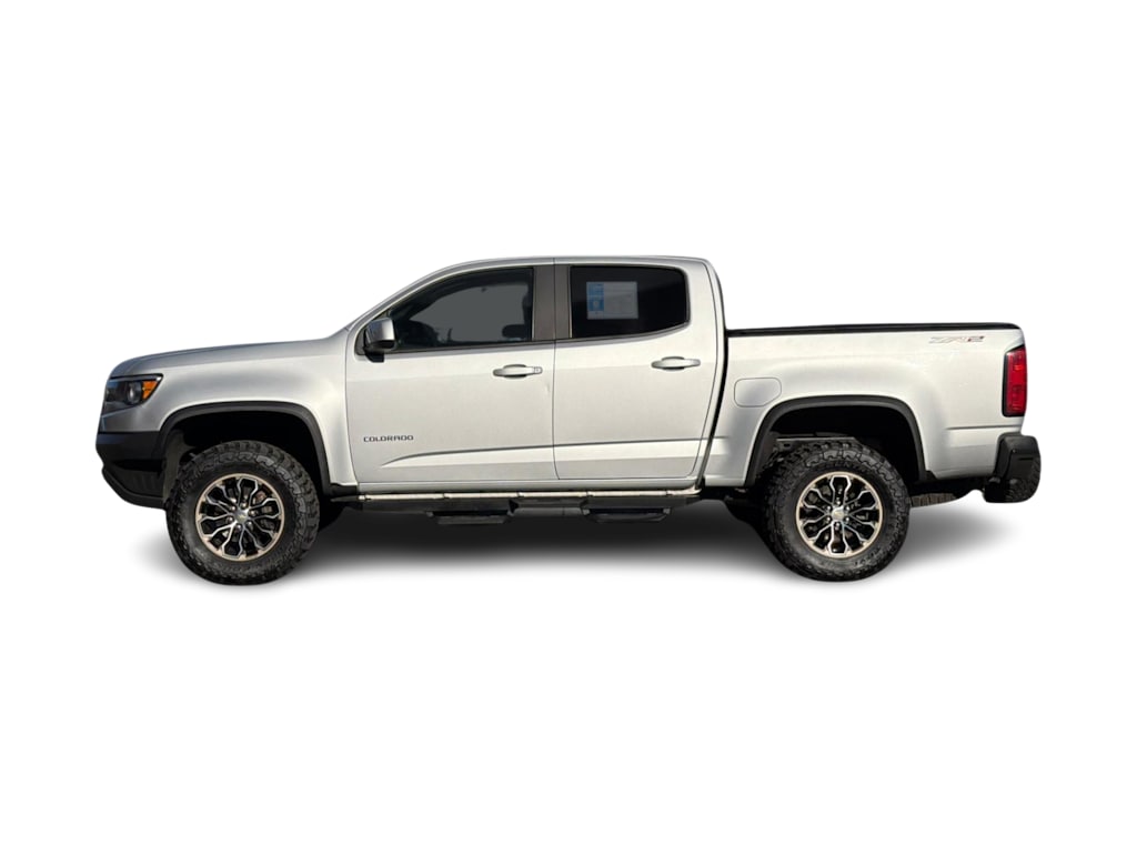 Thumbnail: 2019 Chevrolet Colorado - 3