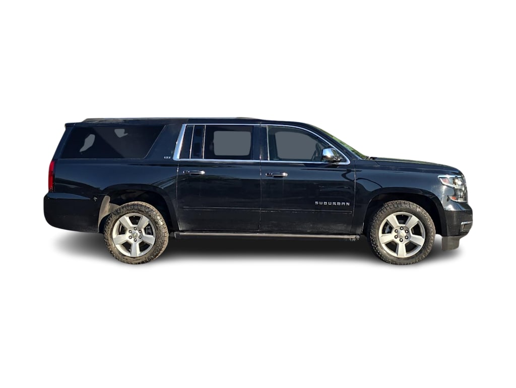 Thumbnail: 2016 Chevrolet Suburban - 19