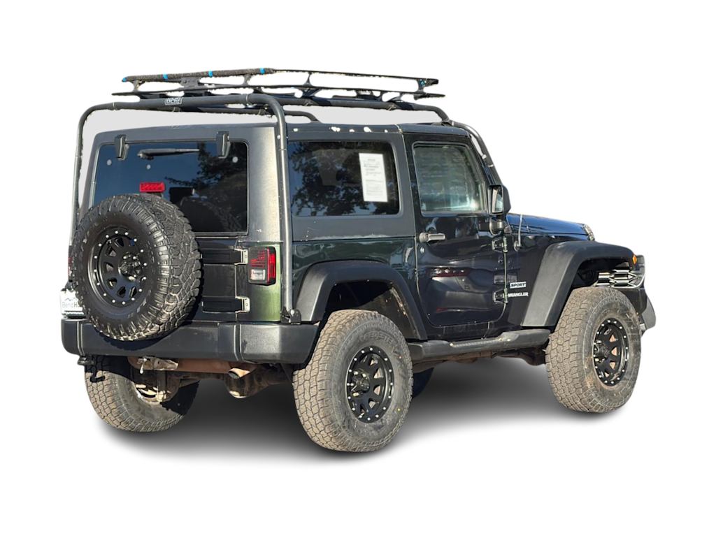 Thumbnail: 2011 Jeep Wrangler - 16