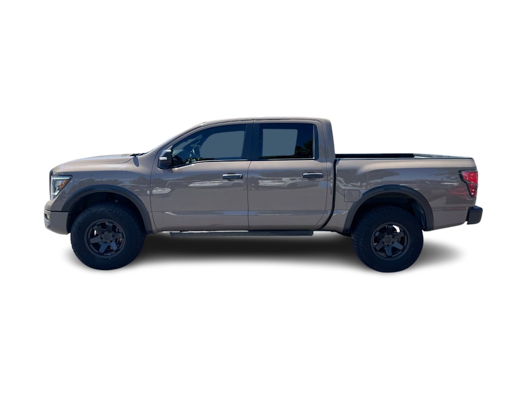 Thumbnail: 2021 Nissan Titan - 3