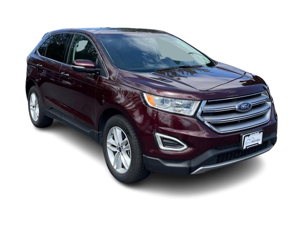 Thumbnail: 2017 Ford Edge - 15