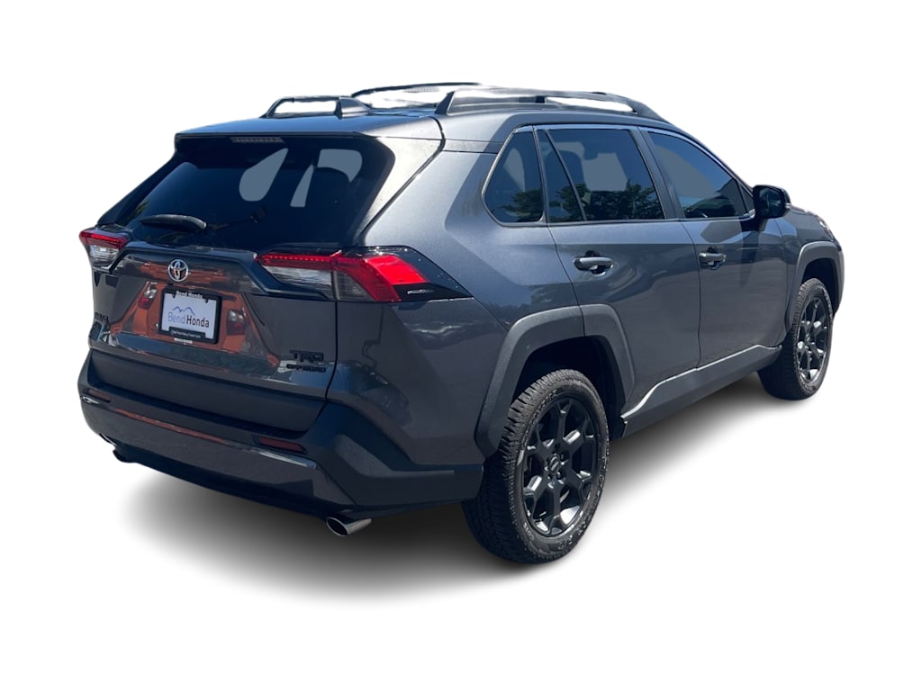 Thumbnail: 2020 Toyota RAV4 - 13