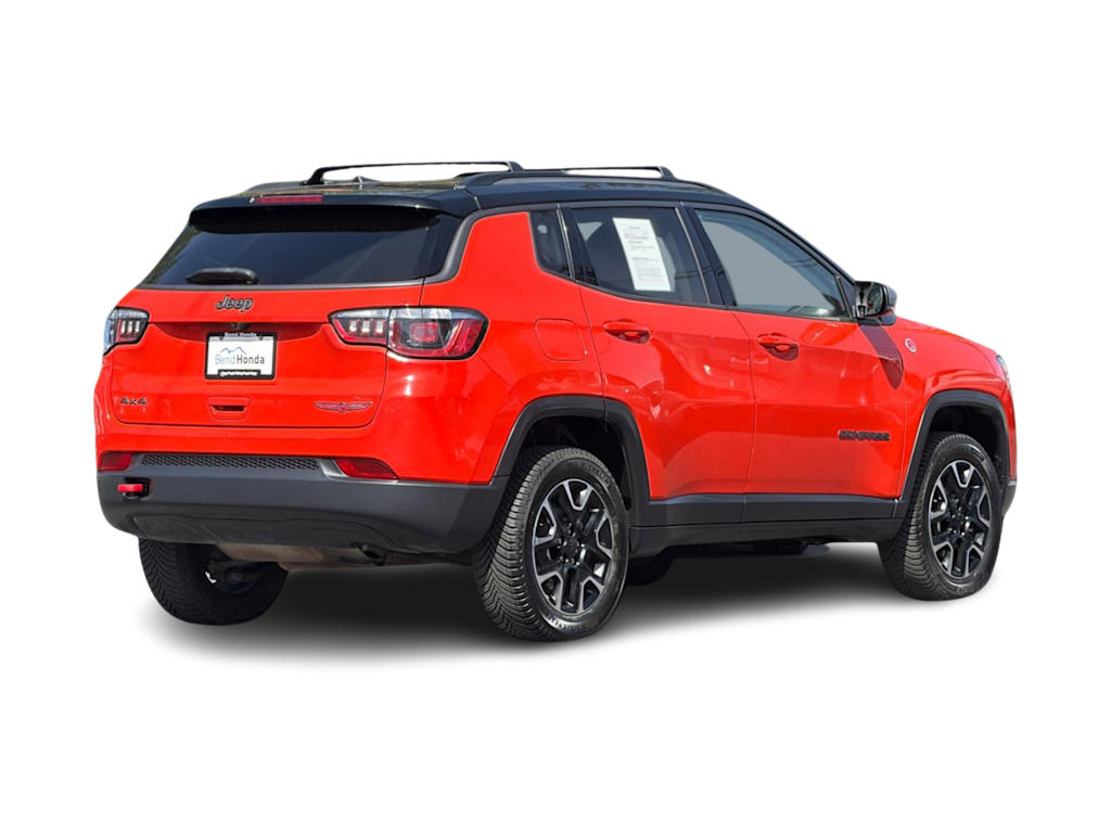 Thumbnail: 2020 Jeep Compass - 18