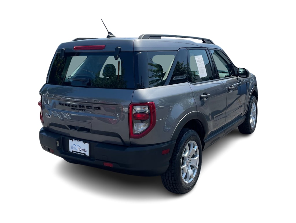 Thumbnail: 2022 Ford Bronco Sport - 14