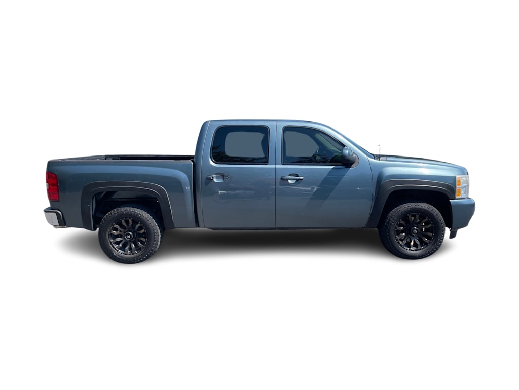 Thumbnail: 2011 Chevrolet Silverado 1500 - 14
