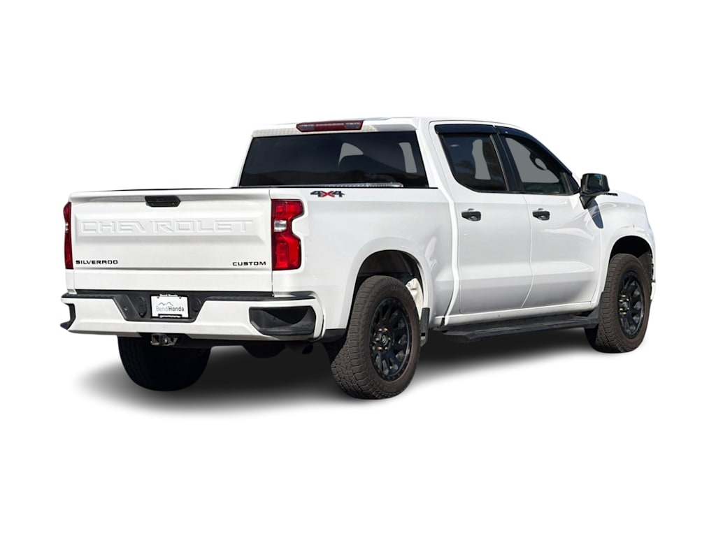 Thumbnail: 2021 Chevrolet Silverado 1500 - 17