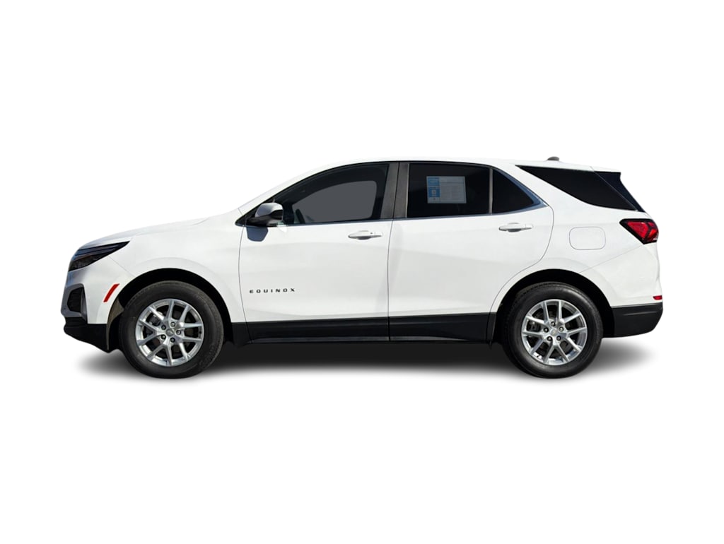 Thumbnail: 2022 Chevrolet Equinox - 3