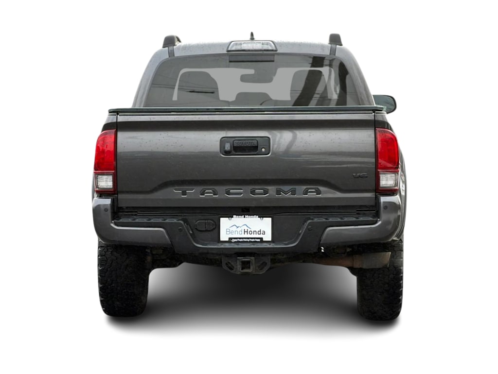 Thumbnail: 2019 Toyota Tacoma - 5