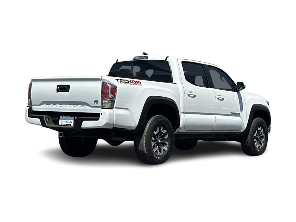Thumbnail: 2023 Toyota Tacoma - 16