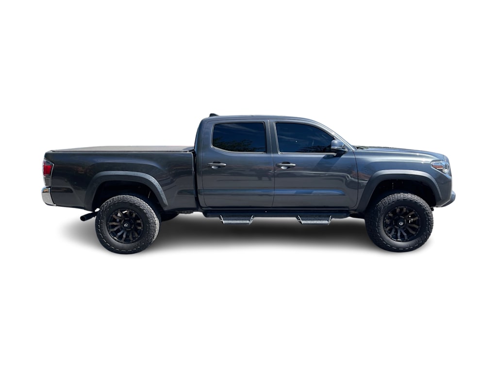 Thumbnail: 2022 Toyota Tacoma - 14