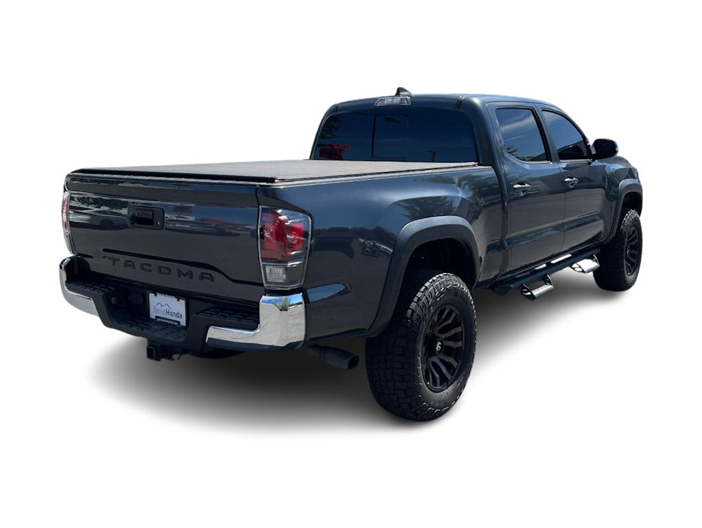 Thumbnail: 2022 Toyota Tacoma - 13