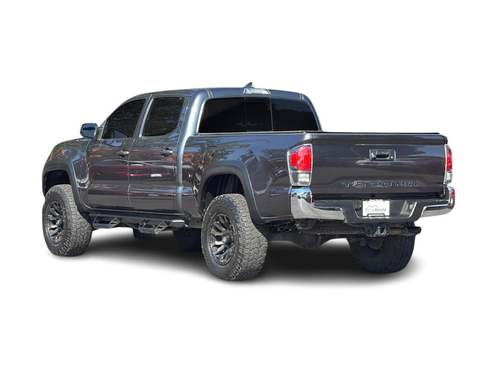 Thumbnail: 2022 Toyota Tacoma - 4