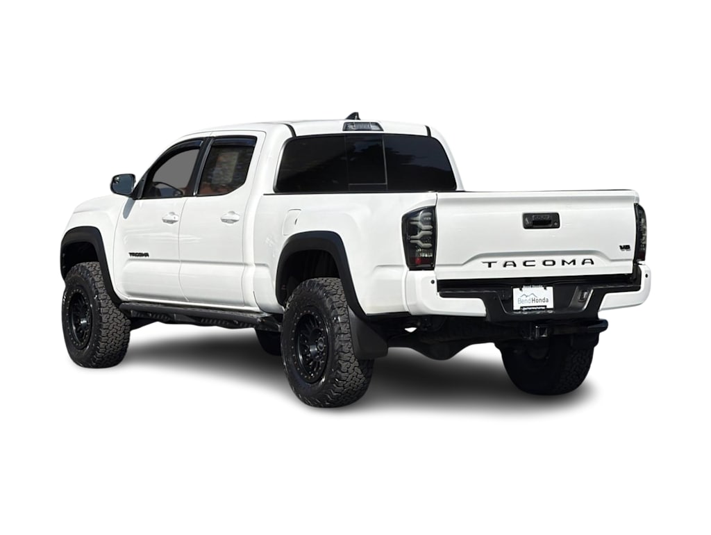 Thumbnail: 2021 Toyota Tacoma - 4