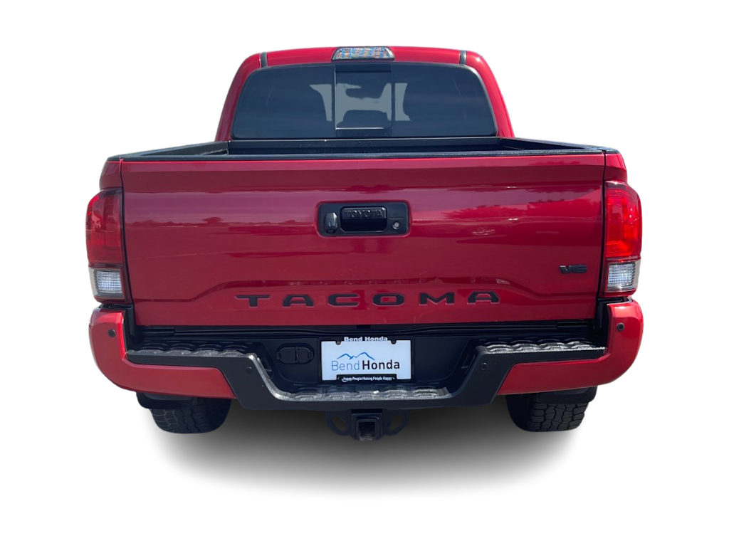 Thumbnail: 2019 Toyota Tacoma - 5