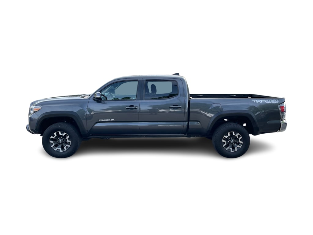 Thumbnail: 2020 Toyota Tacoma - 3