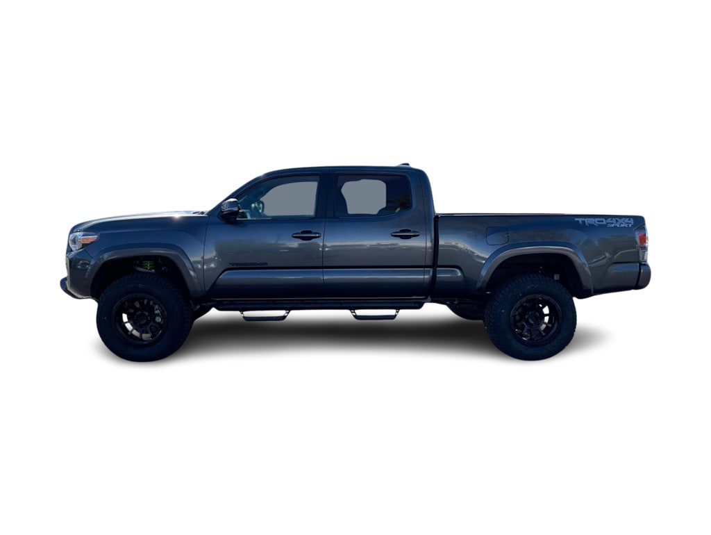 Thumbnail: 2021 Toyota Tacoma - 3