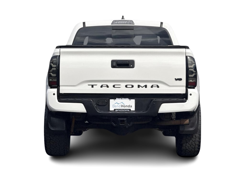 Thumbnail: 2021 Toyota Tacoma - 16