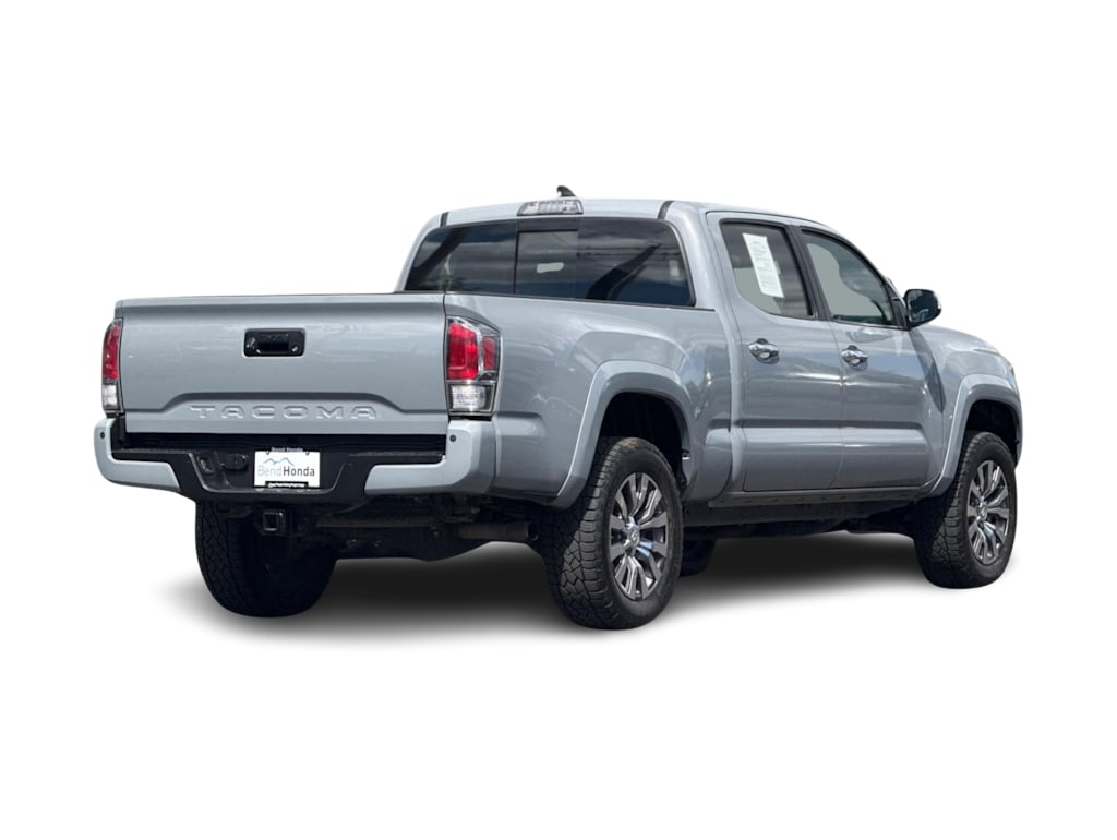 Thumbnail: 2021 Toyota Tacoma - 17