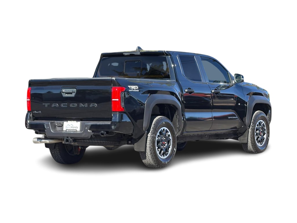 Thumbnail: 2024 Toyota Tacoma - 17