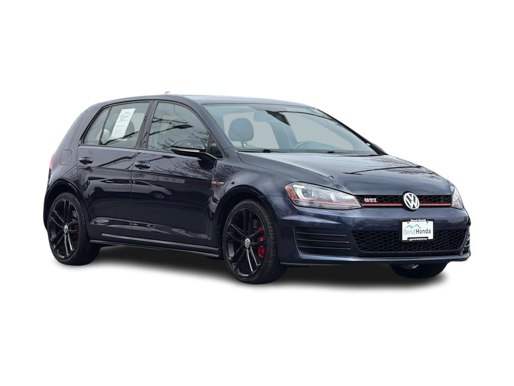 Thumbnail: 2017 Volkswagen Golf - 20