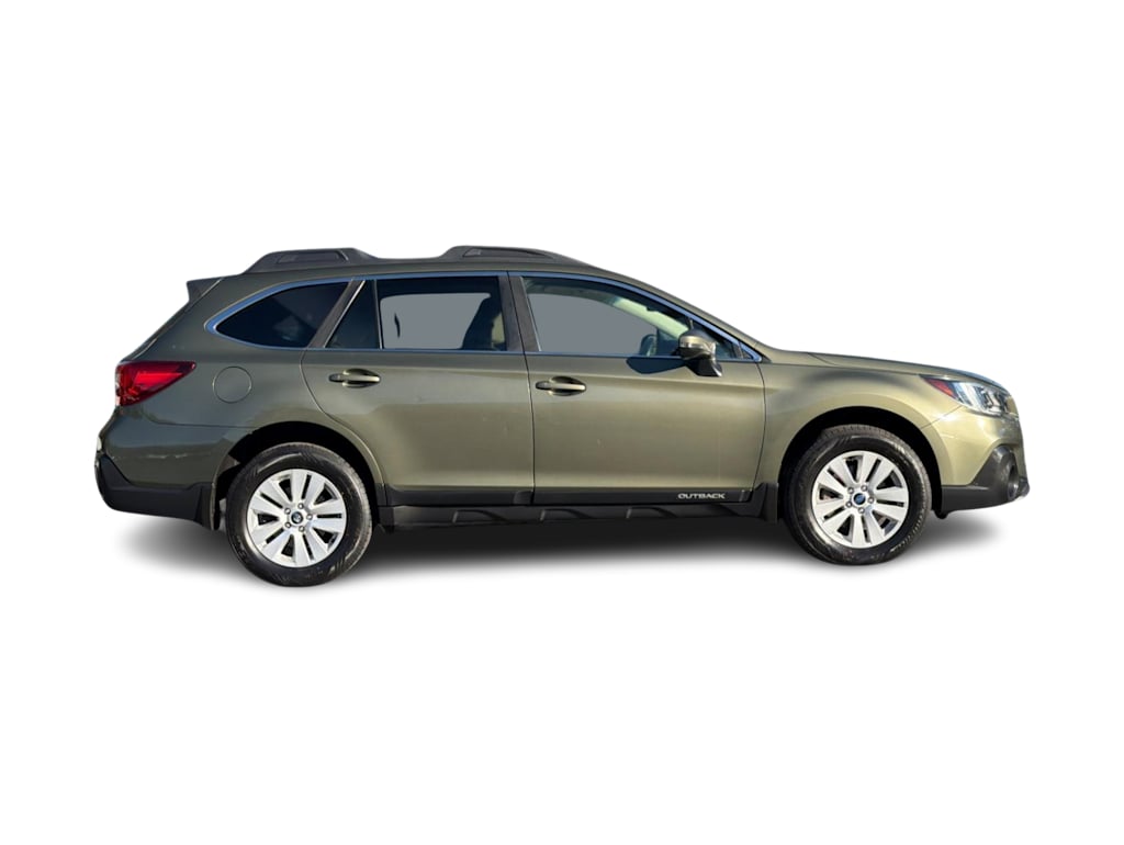 Thumbnail: 2018 Subaru Outback - 18