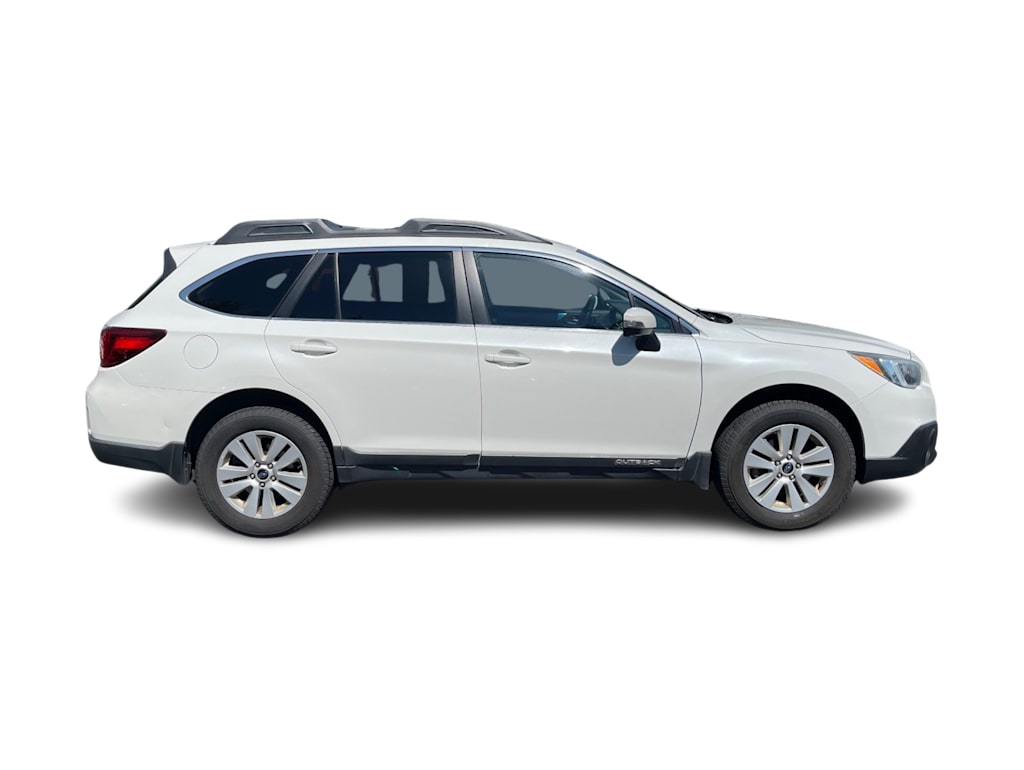 Thumbnail: 2015 Subaru Outback - 14