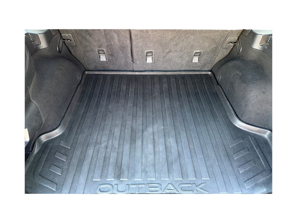 Thumbnail: 2015 Subaru Outback - 15
