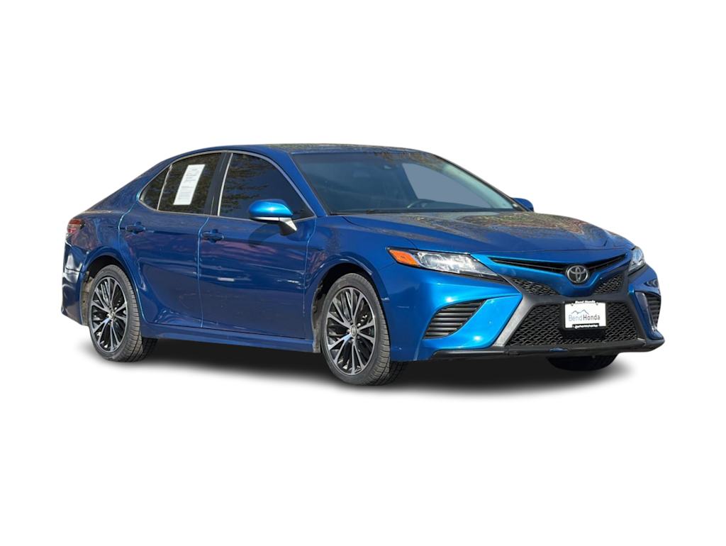 Thumbnail: 2018 Toyota Camry - 19
