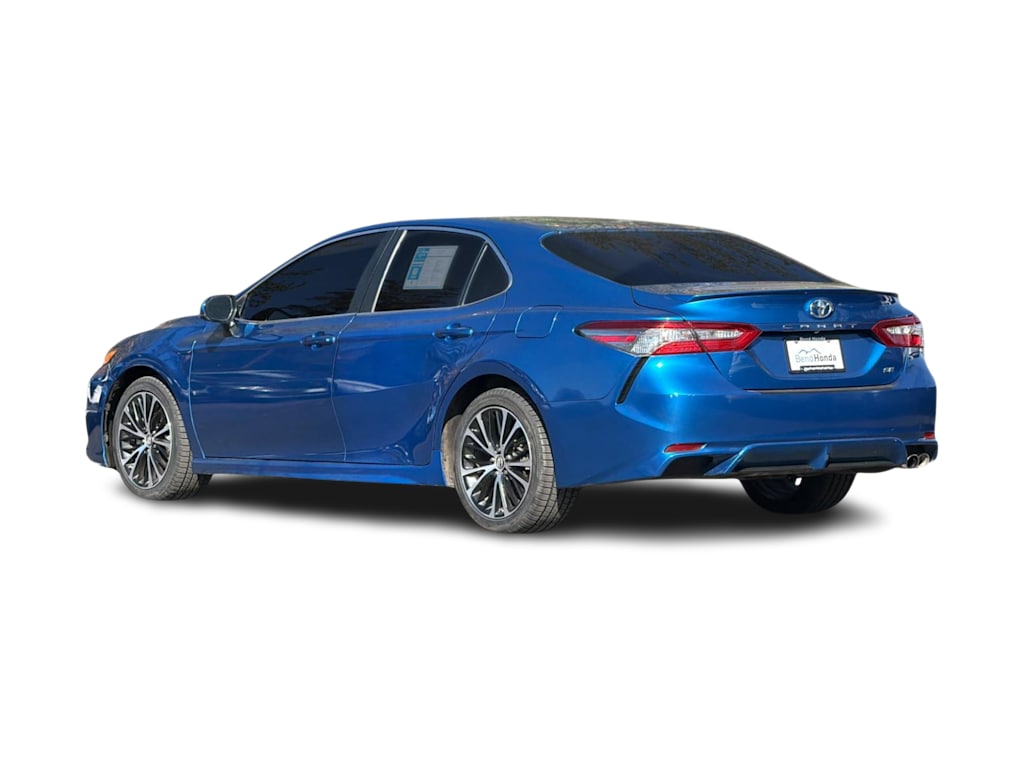 Thumbnail: 2018 Toyota Camry - 4