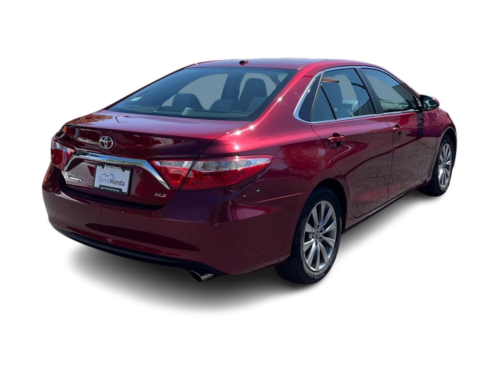 Thumbnail: 2015 Toyota Camry - 13