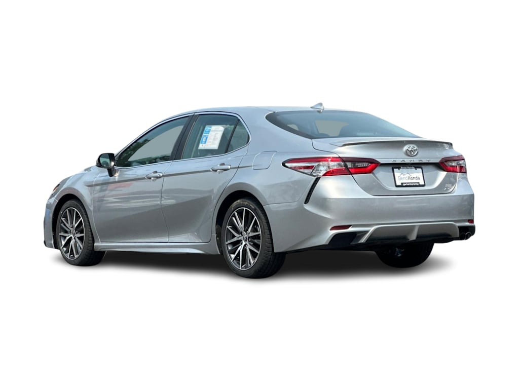 Thumbnail: 2022 Toyota Camry - 4