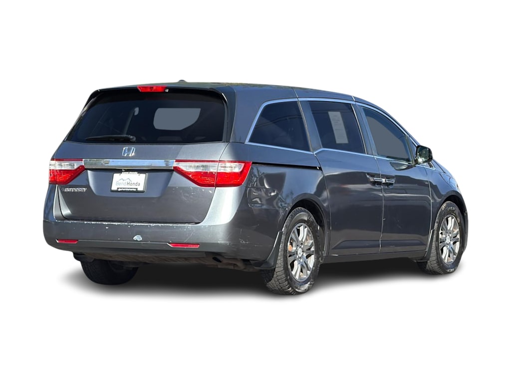 Thumbnail: 2012 Honda Odyssey - 17
