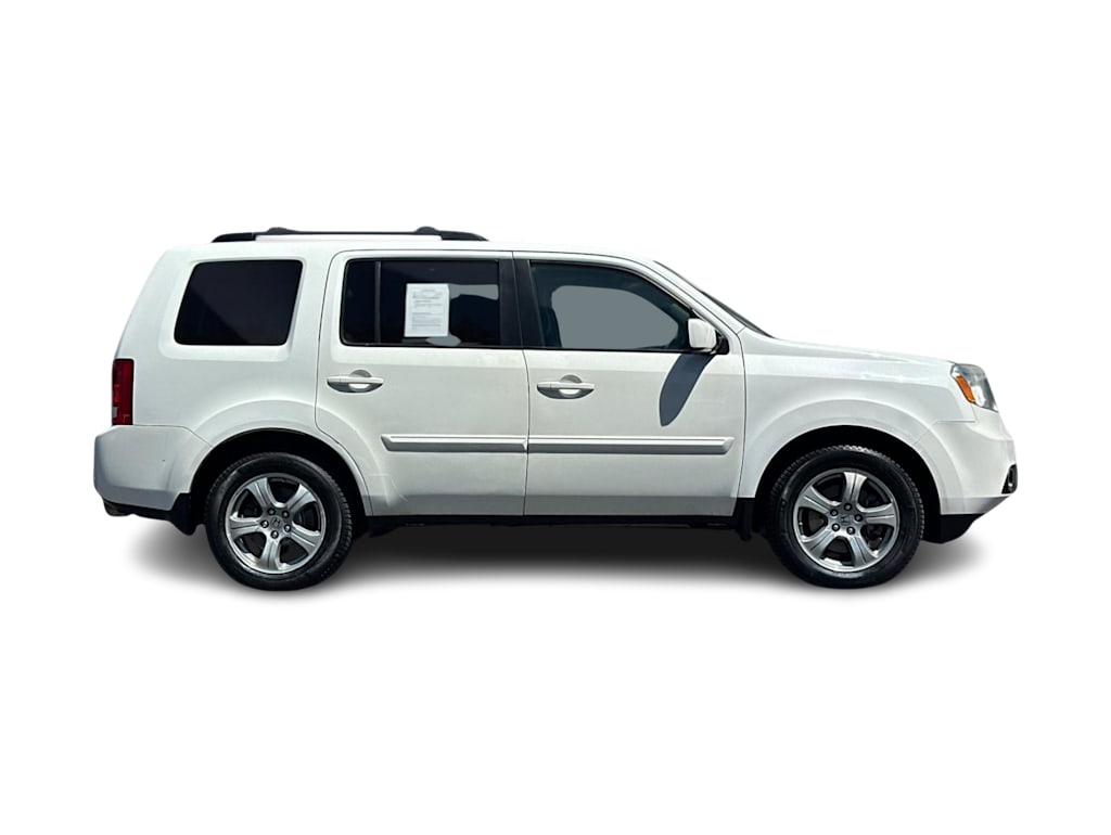 Thumbnail: 2015 Honda Pilot - 17