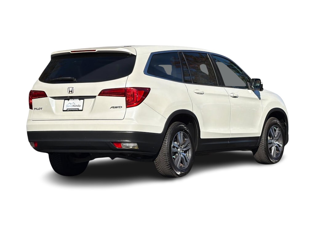 Thumbnail: 2018 Honda Pilot - 18