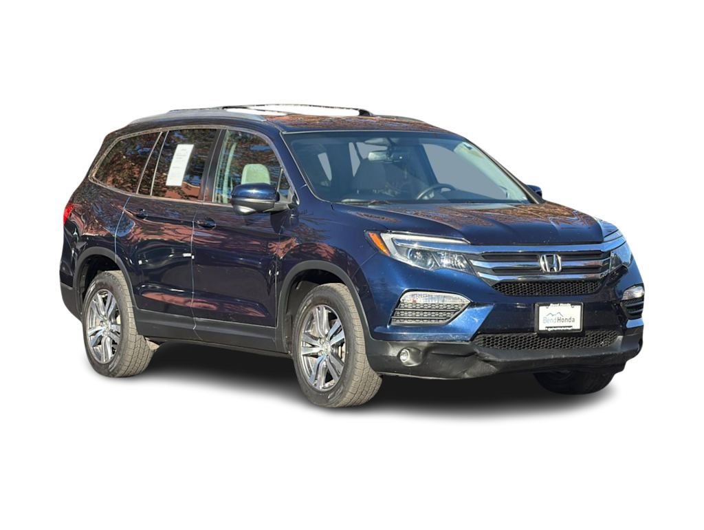 Thumbnail: 2017 Honda Pilot - 20