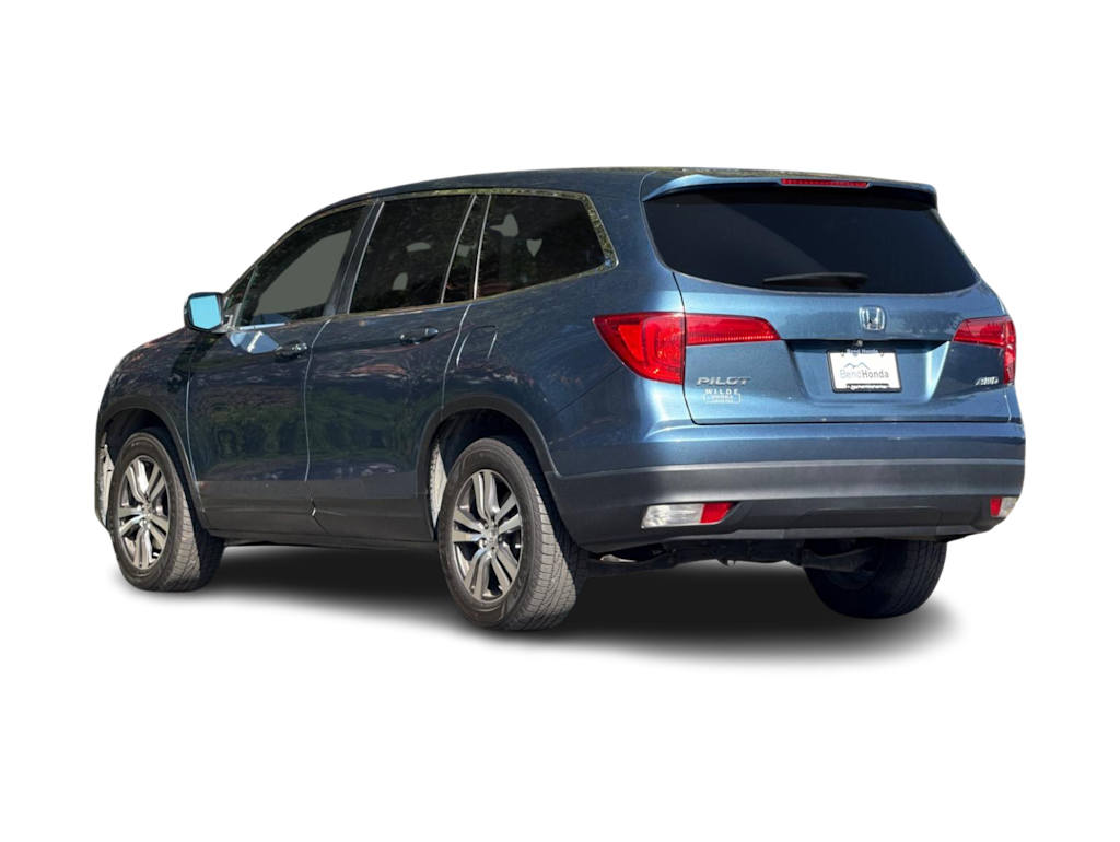Thumbnail: 2016 Honda Pilot - 4