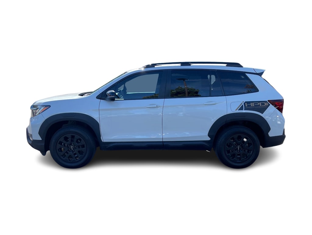 Thumbnail: 2023 Honda Passport - 3