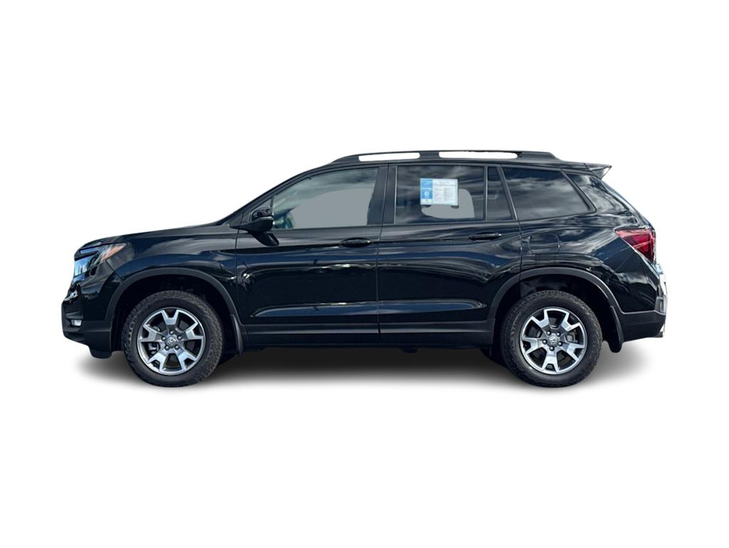 Thumbnail: 2023 Honda Passport - 3