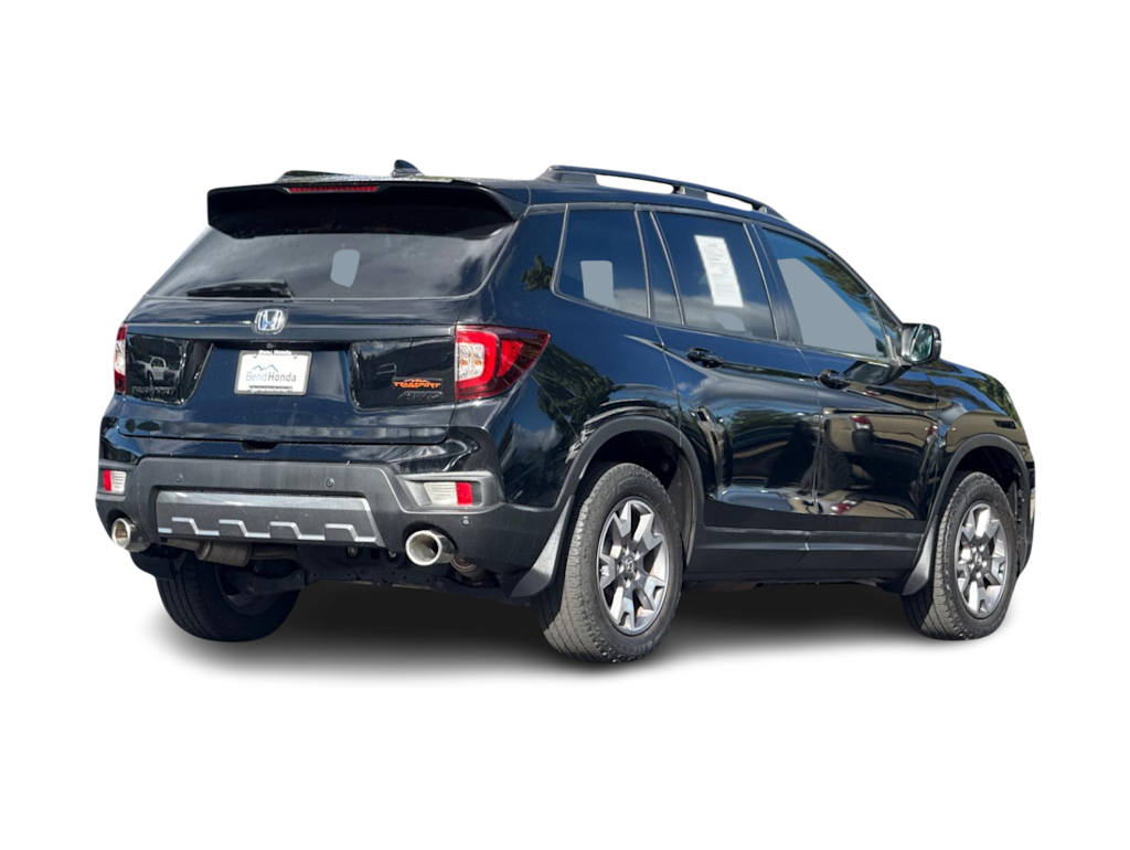 Thumbnail: 2023 Honda Passport - 16
