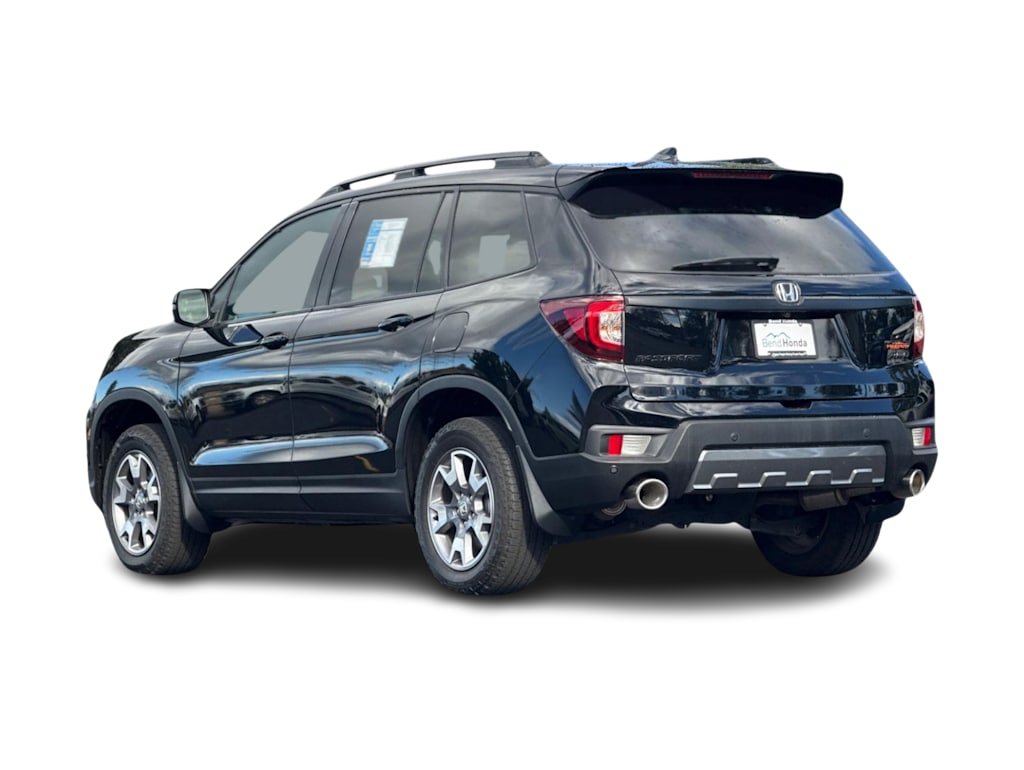 Thumbnail: 2023 Honda Passport - 4