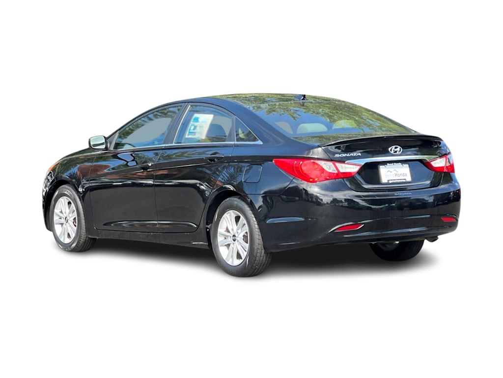 Thumbnail: 2013 Hyundai Sonata - 4