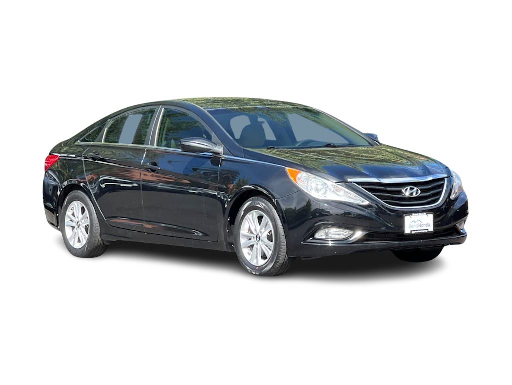 Thumbnail: 2013 Hyundai Sonata - 19