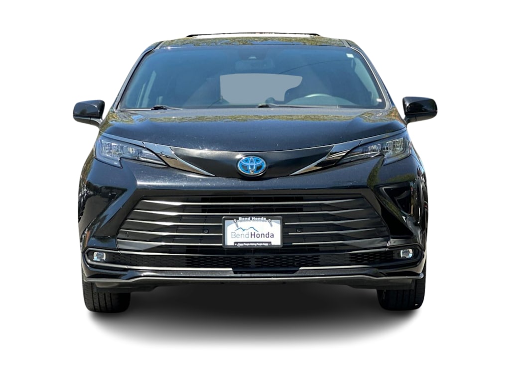 Thumbnail: 2022 Toyota Sienna - 6