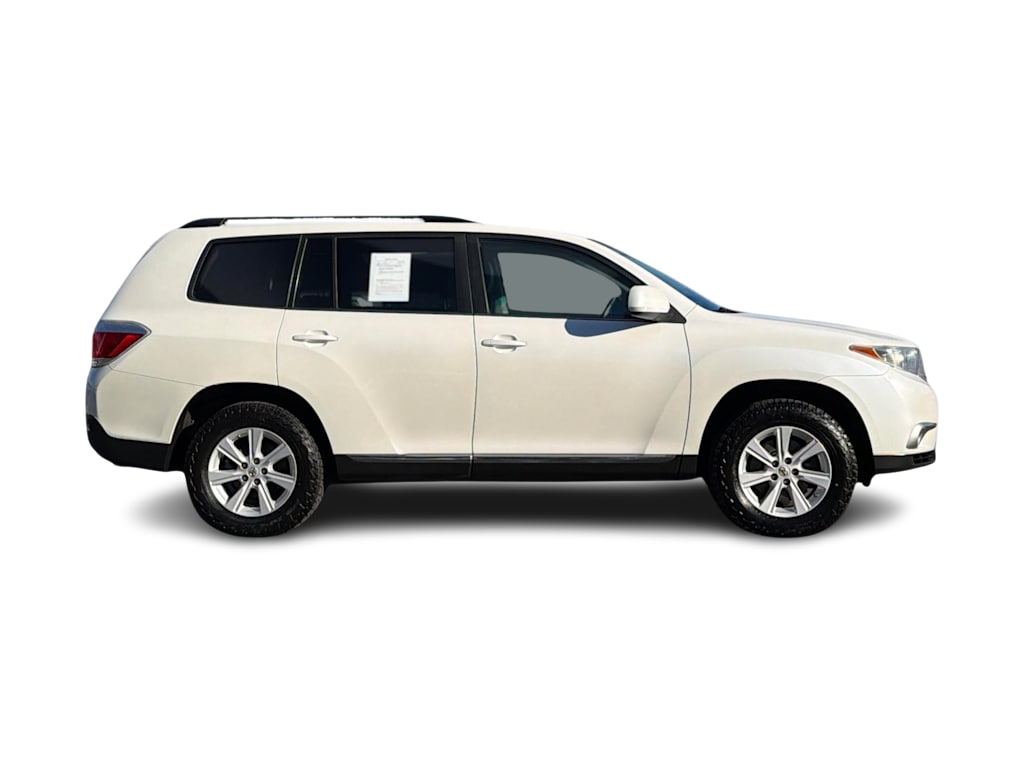 Thumbnail: 2013 Toyota Highlander - 19