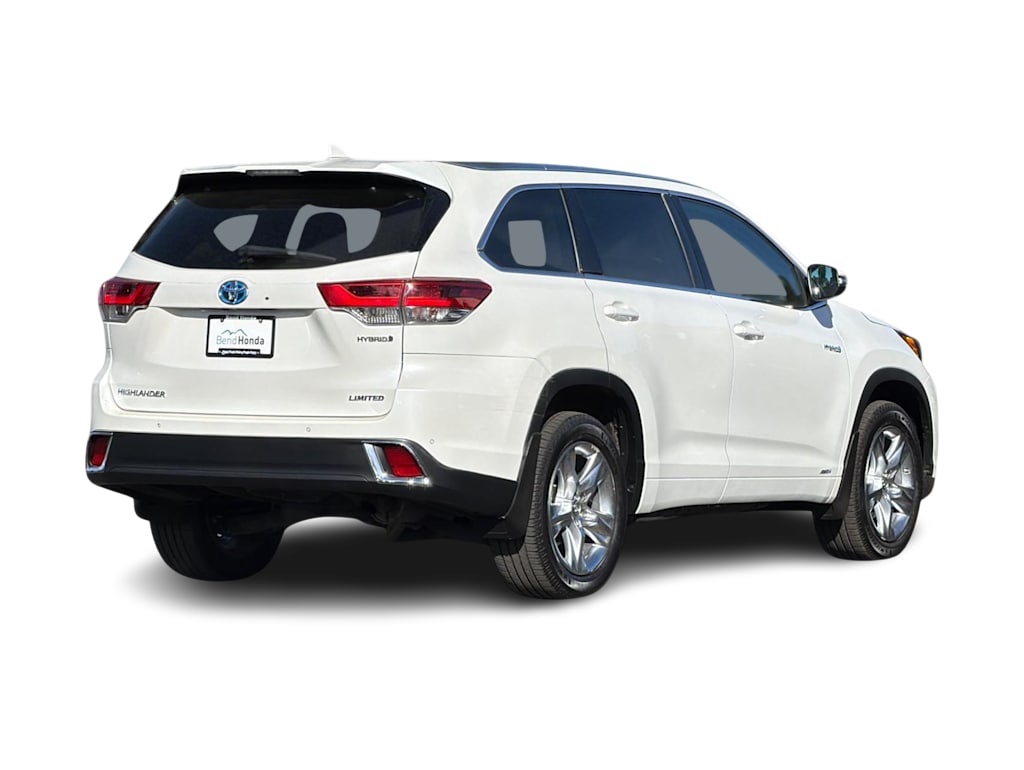 Thumbnail: 2017 Toyota Highlander - 18