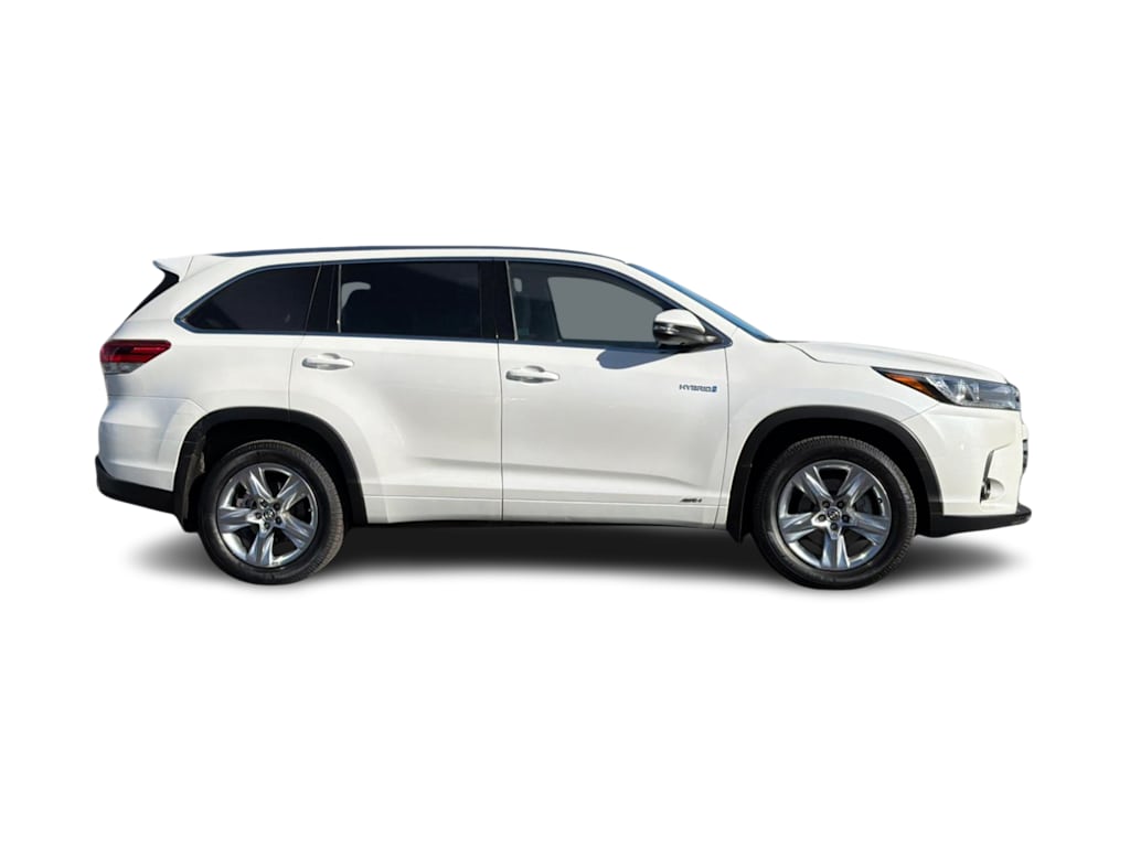 Thumbnail: 2017 Toyota Highlander - 19